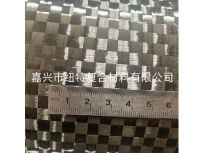 高质量 T700强度12K200g 碳纤维布展宽布图4