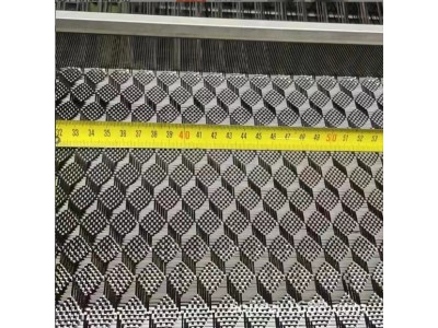厂家定制不同纹路碳纤维布 装饰用纤维布 表购平纹斜纹碳纤维布图3