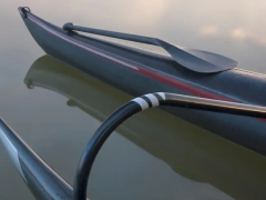 碳纤维电动桨板：复用汽车碳纤复材工艺，抗冲击性远超传统桨板