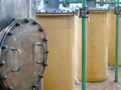 用石头“锁”氢气！玄武岩纤维储氢瓶，减重适配氢能重卡