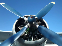 航空制造突破！航空螺旋桨与复材结构件量产落地，解锁轻量化智造新范式